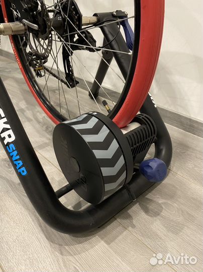 Велостанок Wahoo kikcr snap, тренажер