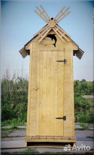 Уличный туалет деревянный FRU