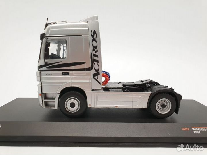 Mercedes-benz Actros (2002), silver арт.TR022