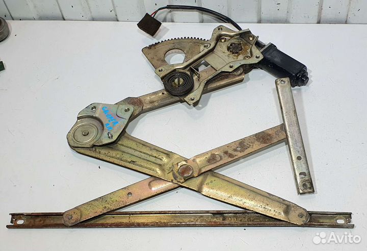 Стеклоподъёмник правый передний Hyundai Galloper