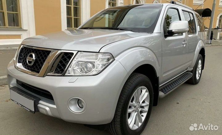 Nissan Pathfinder 2.5 AT, 2012, 200 000 км