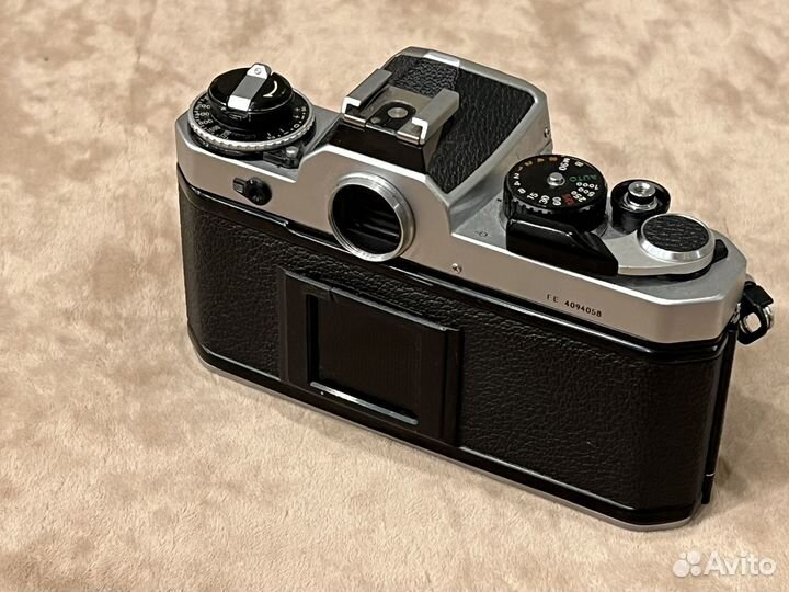 Nikon FE отличный