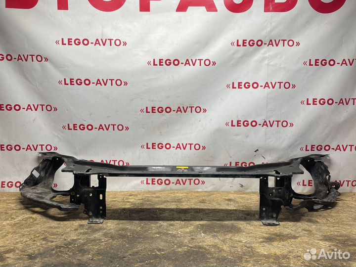 Панель передняя телевизор Volvo XC60