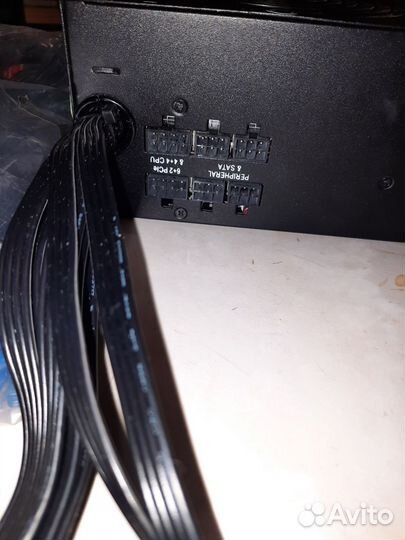 Блок питания Corsair CX750M