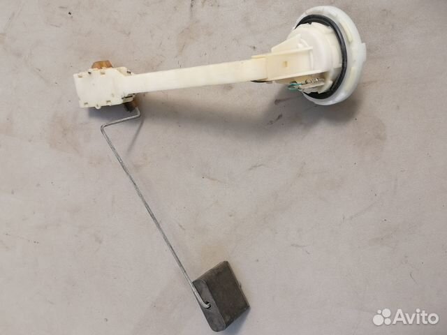 Датчик уровня топлива Mercedes Benz W210 E 1995-00