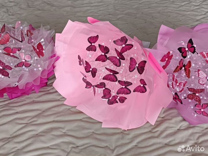 Светящийся букет из бабочек