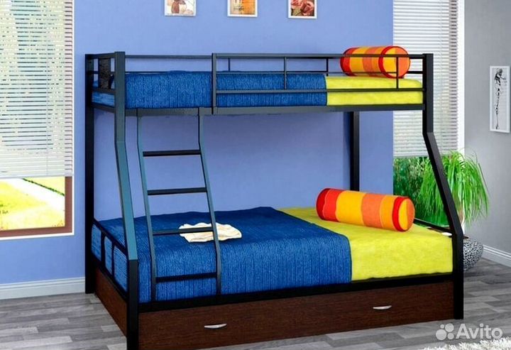 Двухъярусная кровать новая