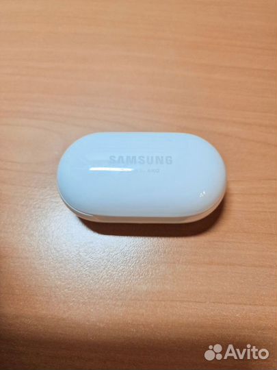 Беспроводные наушники Galaxy Buds +