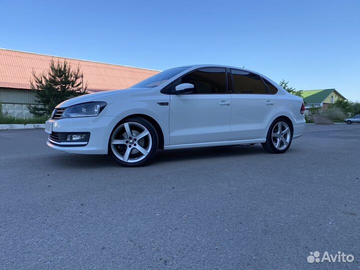 Volkswagen Polo 1.6 МТ, 2016, 111 111 км