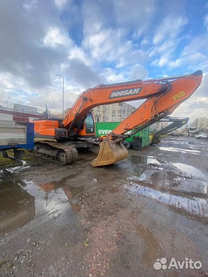 Аренда гусеничнoгo экскаватора