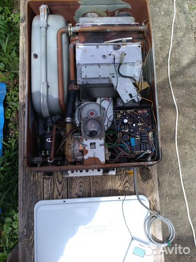 Продаю котел отопления