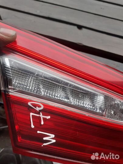 Фонарь внутренний,задний левый Toyota Camry Xv70