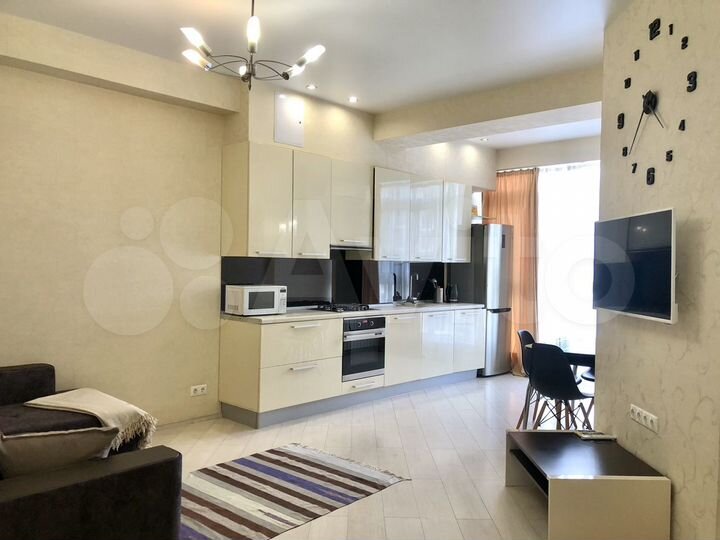 2-к. квартира, 60 м², 8/10 эт.