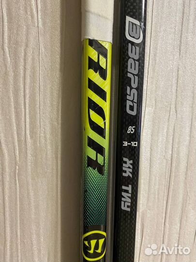 Клюшки хоккейные