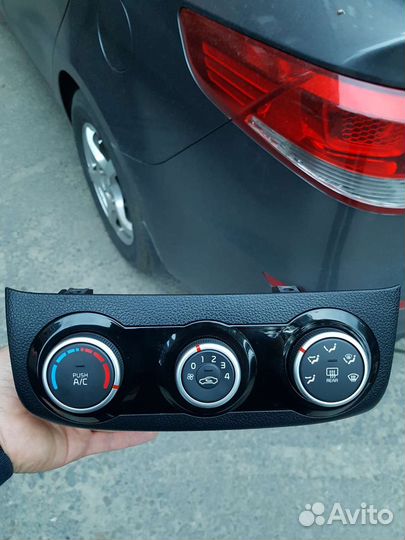 Блок yправления кондиционера Kia Rio 3