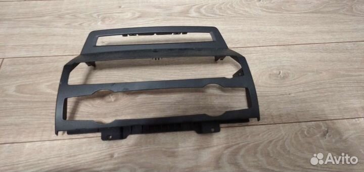 Рамка панели в отличном состоянии