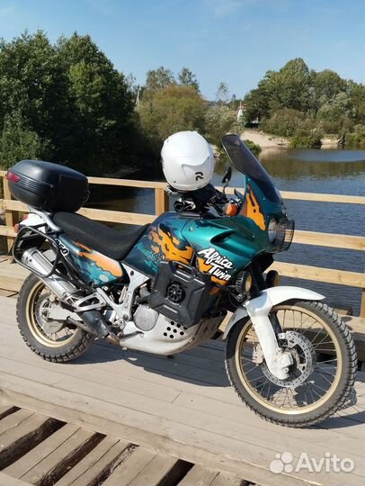 Honda Africa Twin 750