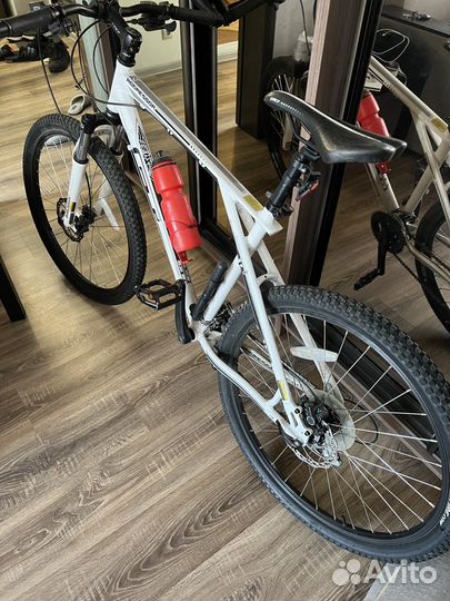 Велосипед gt agressor 1.0