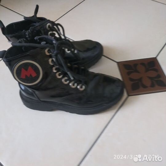 Ботинки детские отдам