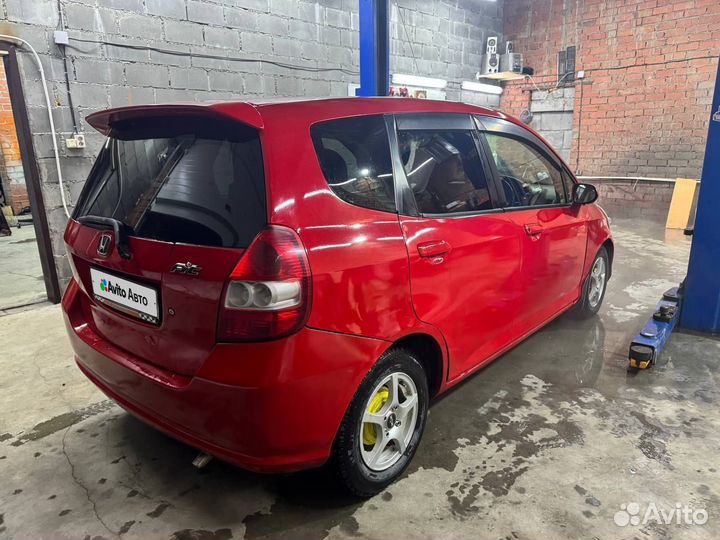 Honda Fit 1.3 CVT, 2001, 100 000 км