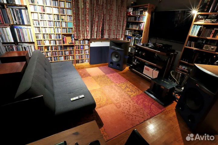 Напольная акустика JBL 4367 walnut