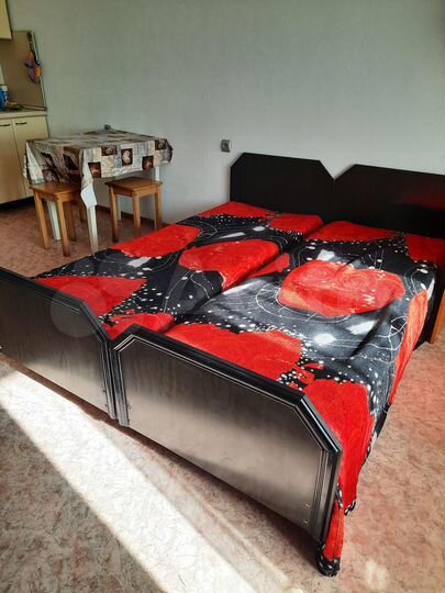 Квартира-студия, 30,8 м², 8/9 эт.