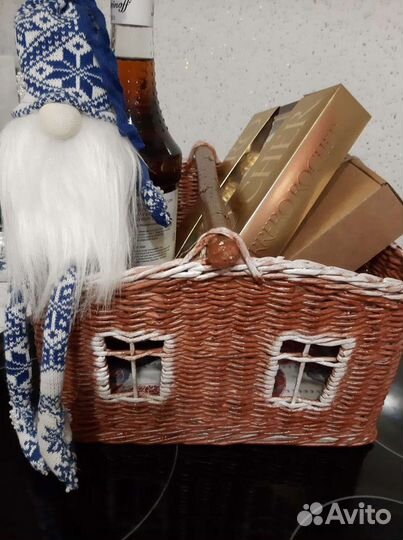 Домик-корзина для подарка, декора