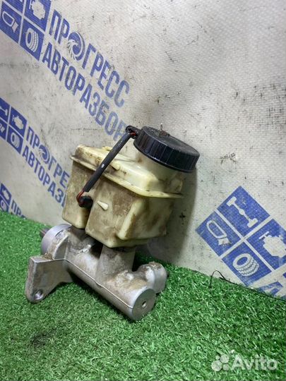 Главный тормозной цилиндр Chevrolet Lacetti