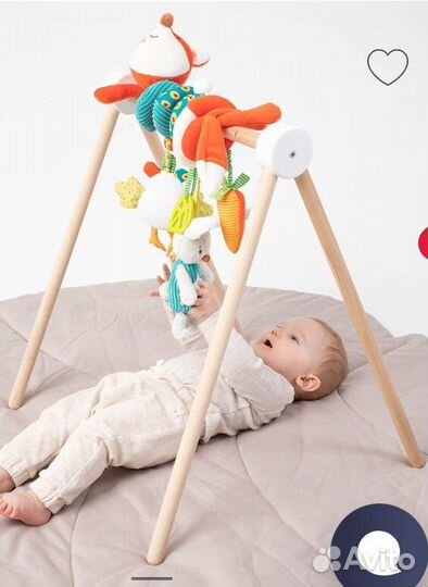 Развивающая подвесная игрушка Лисичка Люся