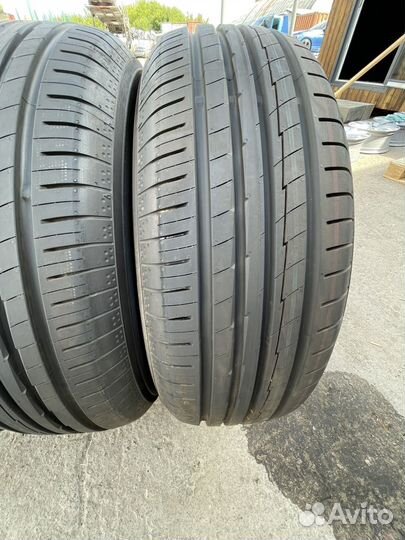 Yokohama BluEarth AE50 215/65 R17 99V