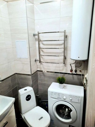 2-к. квартира, 54 м², 1/10 эт.