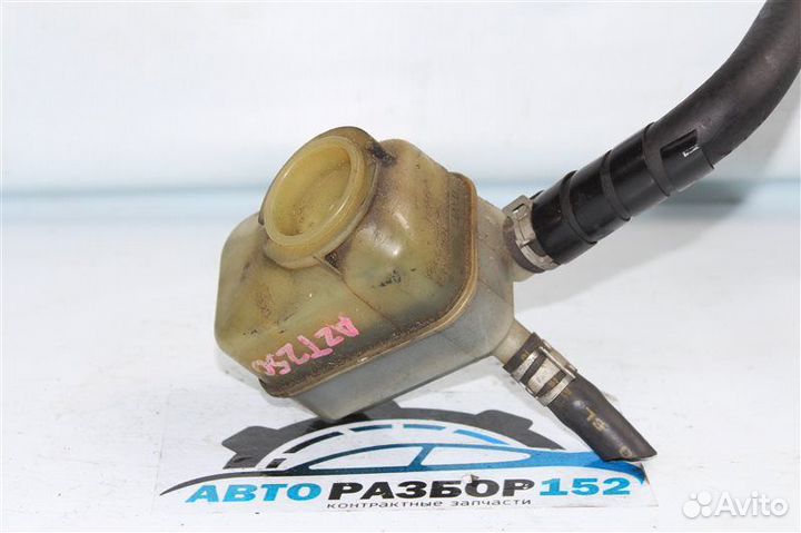 Бачок гур Toyota Avensis AZT250 1azfse 2003-2008
