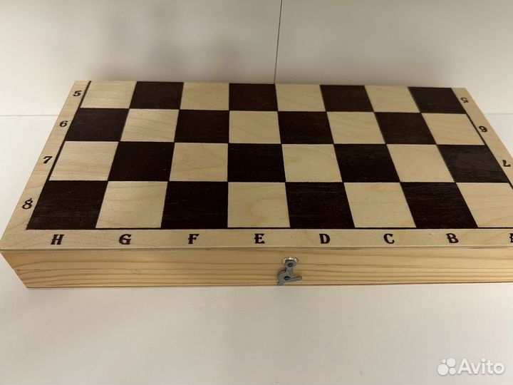 Шахматы деревянные