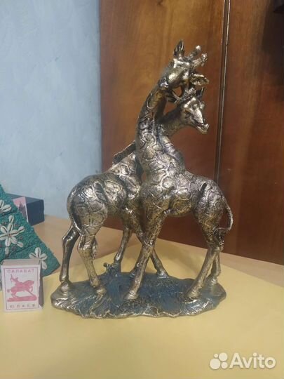 Жираф полистоун (камень)