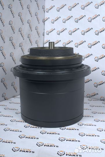 Редуктор хода Hyundai R210-R220 39Q6-42100