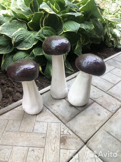 Фигурки грибов для дачи