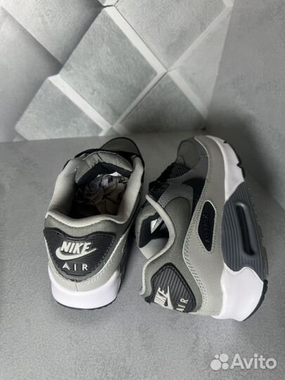 Кроссовки Nike Air Max 90