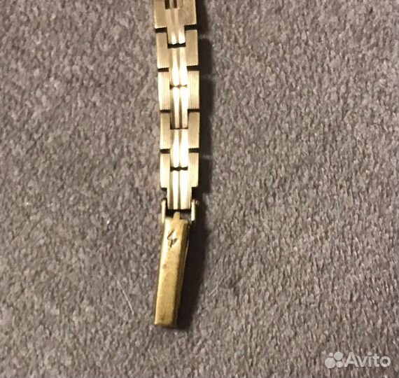 Часы наручные женские Чайка СССР 17 камней