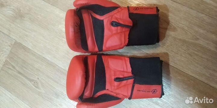 Боксерские перчатки Domyos 6oz