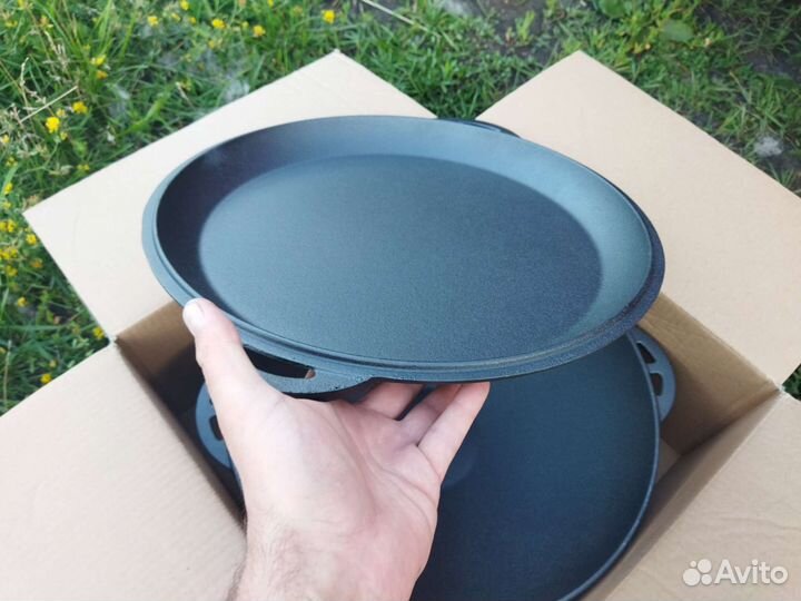 Казан чугунный с крышкой сковородой