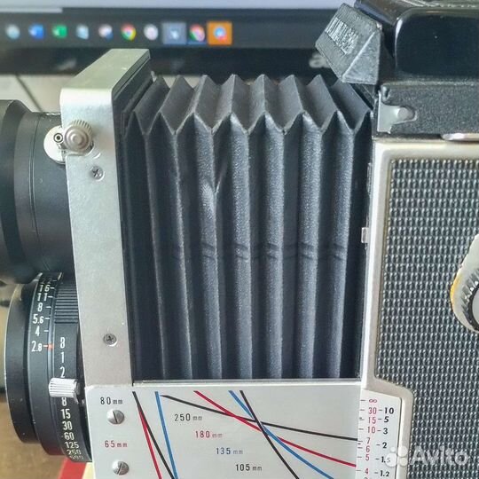 Забронировано. Плёночный фотоаппарат Mamiya C220