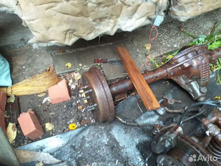 Задний мост