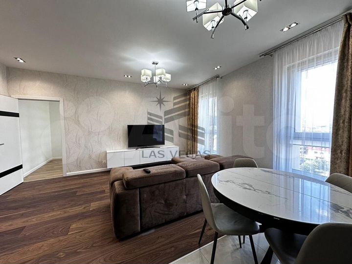 3-к. квартира, 90 м², 8/23 эт.