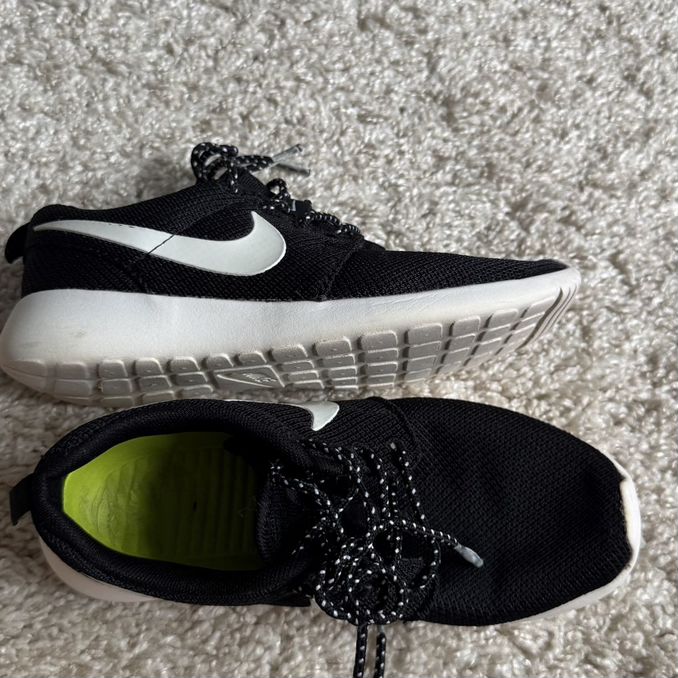 Nike Footwear Nike Roshe Run Olx Nike Shoes Nike Roshe Run Two