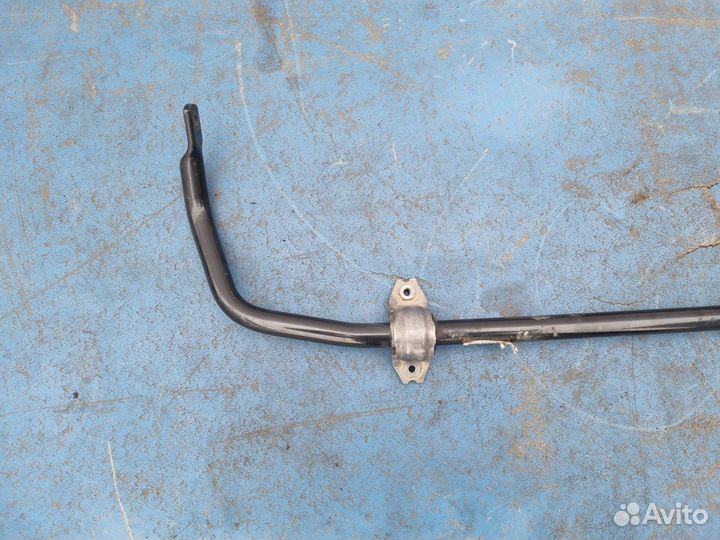 Стабилизатор поперечной устойчивости Volkswagen