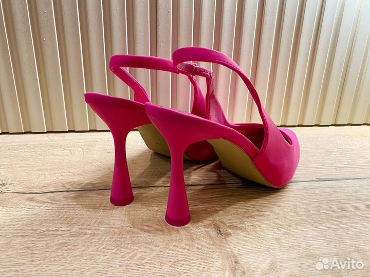 Туфли с открытой пяткой 39 размер