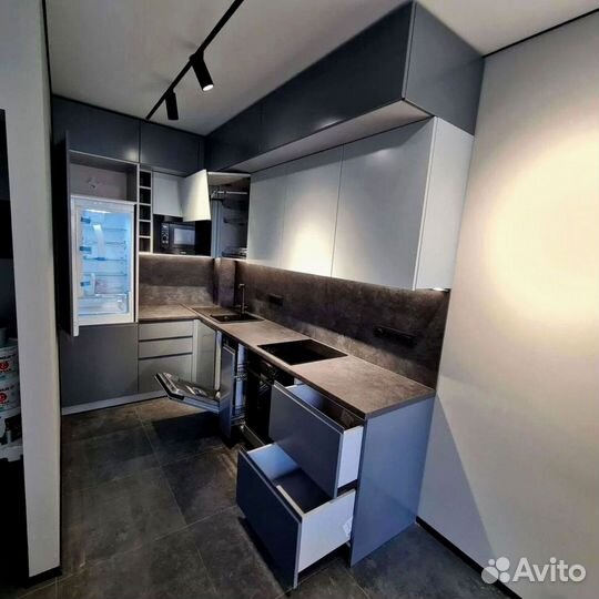 Кухня на заказ от фабрики за 14 дней Novae Eboracensis