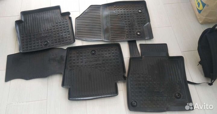 Оригинальные резиновые коврики на Мазда 6 GJ