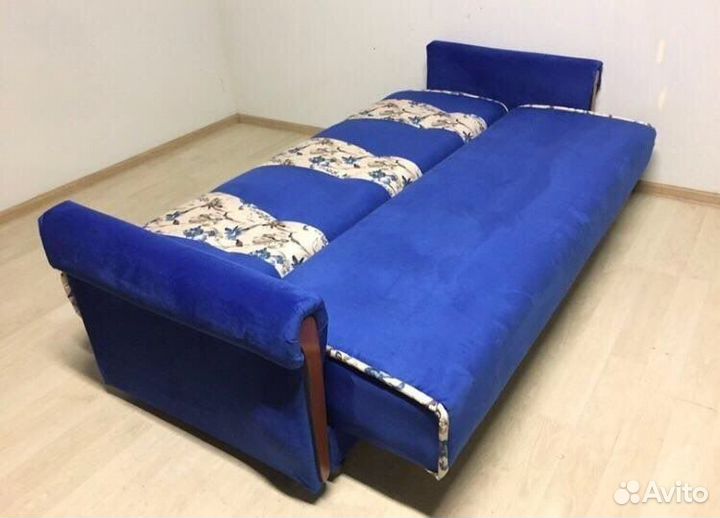 Диван
