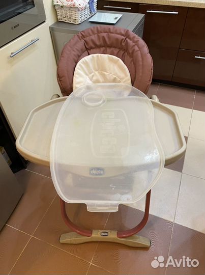 Детский стульчик для кормления